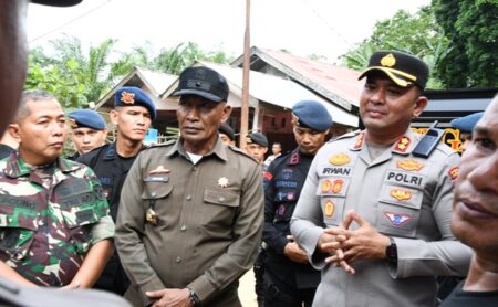 Kapolres Aceh Timur Imbau Warga Banda Alam Untuk Tidak Panik, Gegana Telusuri Sumber Bau Misterius
