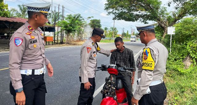 Hari Pertama Operasi Zebra Seulawah 2025, Polres Aceh Timur Beri Teguran pada 20 Pengendara