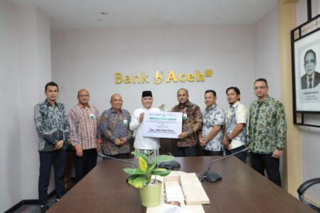 Bank Aceh Salurkan Zakat Karyawan Rp1,43 Miliar Melalui Baitul Mal
